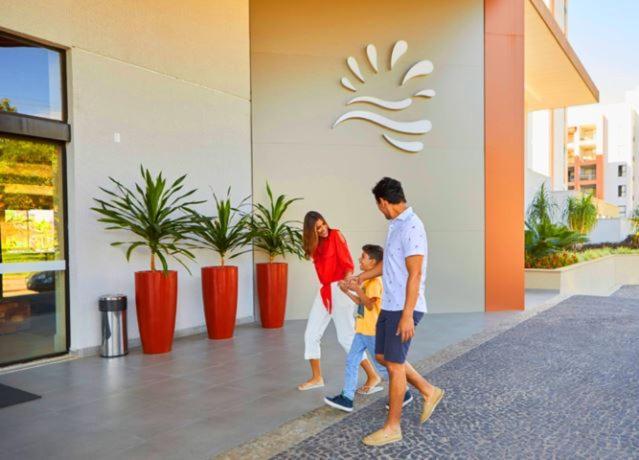 Caldas Novas Prive Alta Vista Thermas Resort - Sensacional! Apto Suite Luxo 02 Quartos Ate 06 Pessoas - Incrivel! Exterior photo
