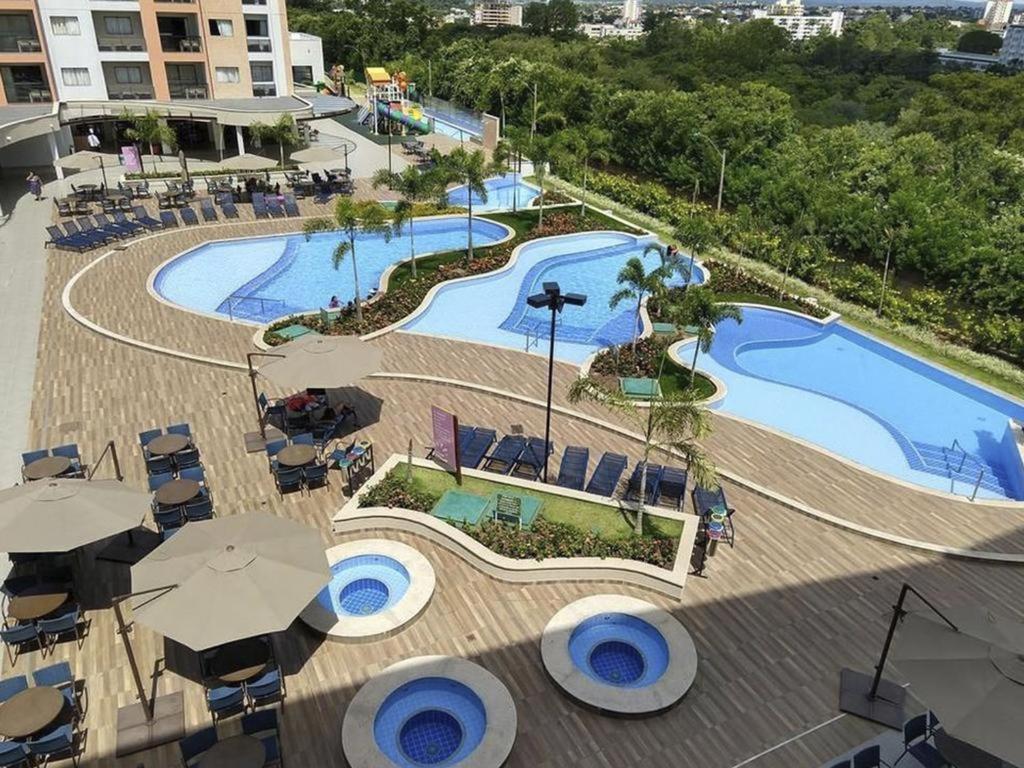 Caldas Novas Prive Alta Vista Thermas Resort - Sensacional! Apto Suite Luxo 02 Quartos Ate 06 Pessoas - Incrivel! Exterior photo